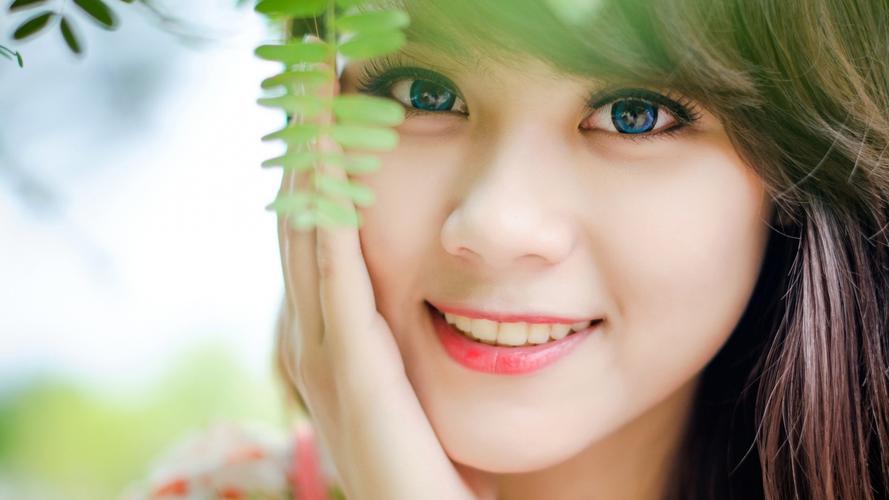 华裔青少年广州“特训” “血脉”觉醒苦练醒狮